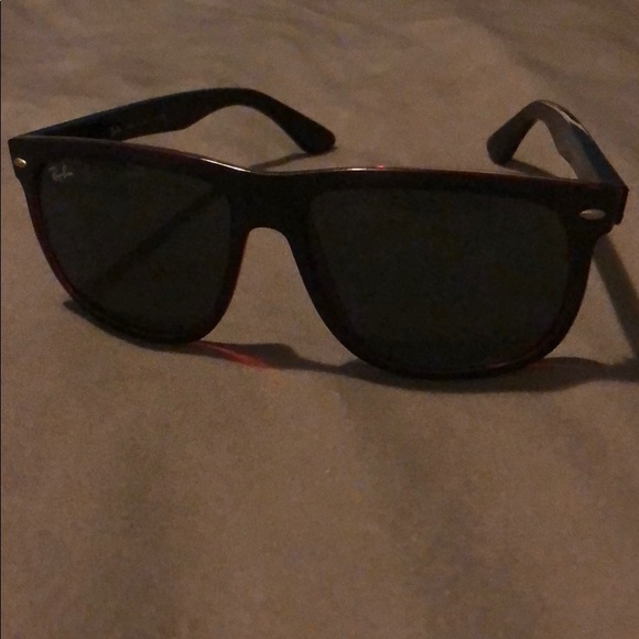 Ray-Ban Accessories - Ray Ban sunglasses